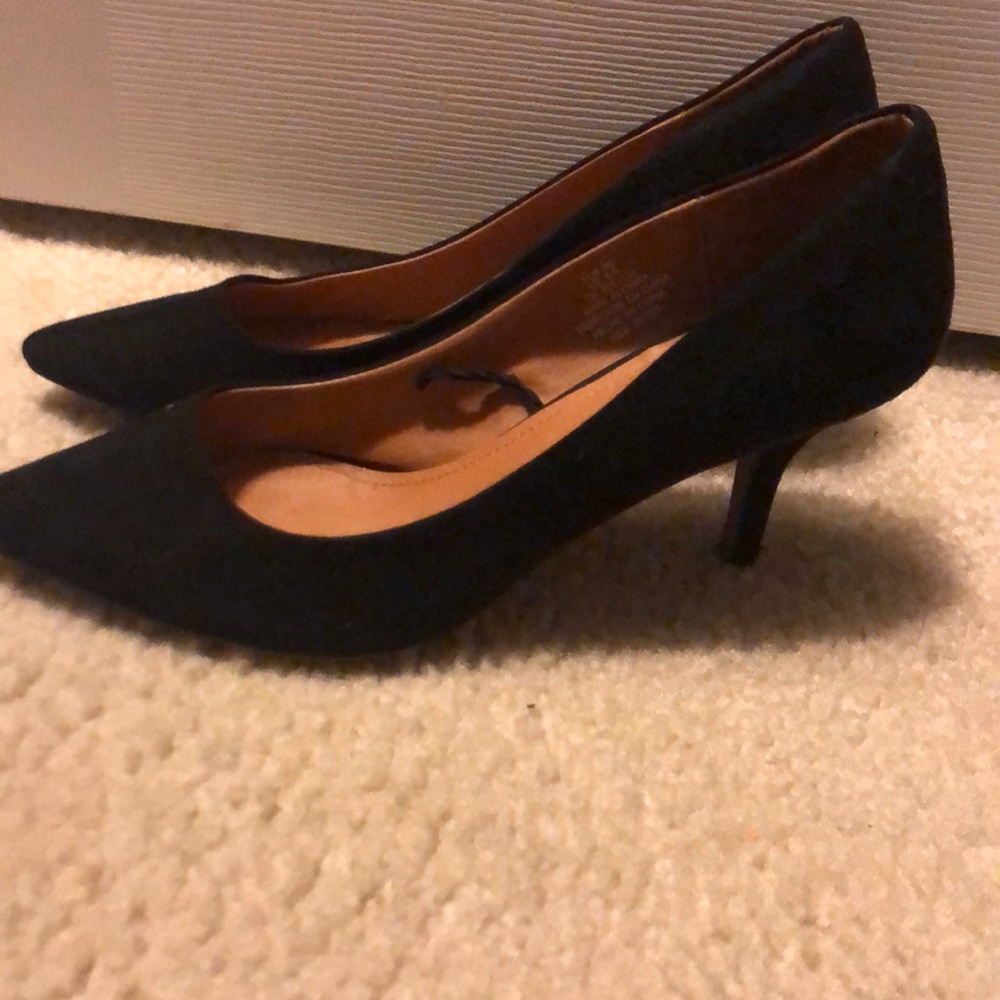 Black low 2inch heels